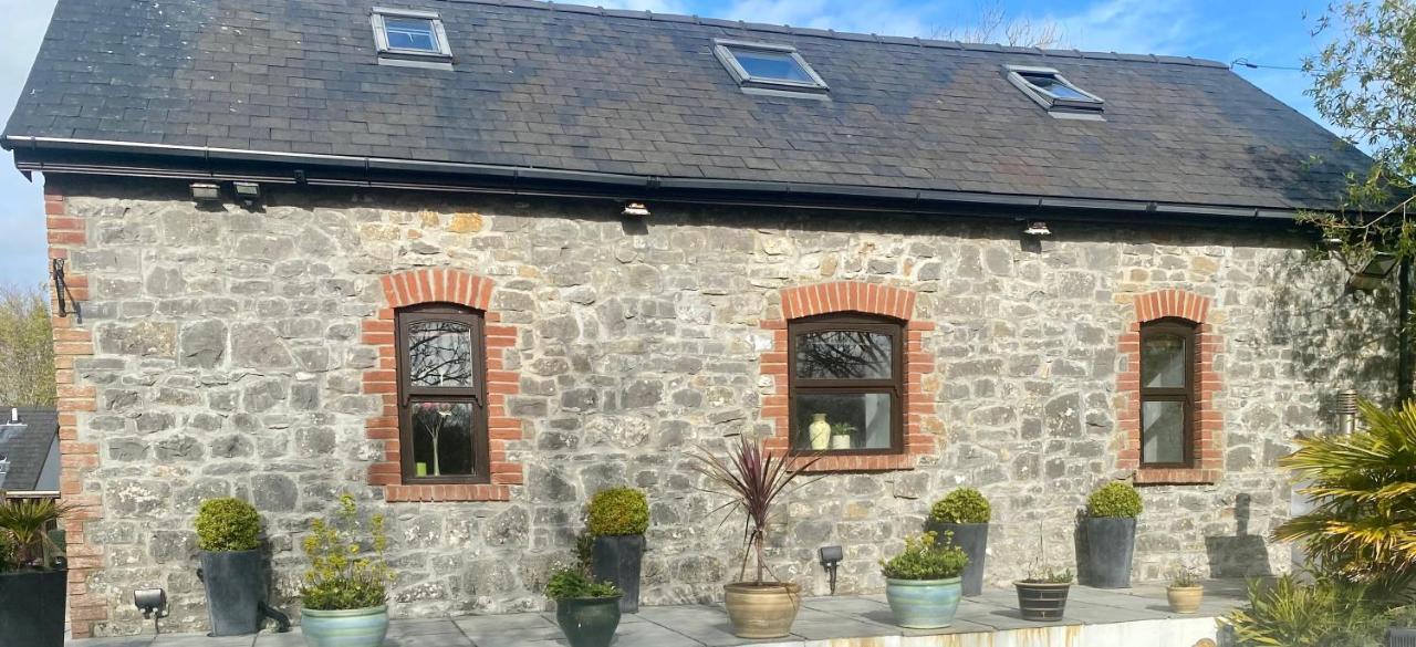 Holiday home The Old Stables Swansea
